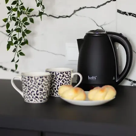 Stylish Okopowa By Renters * 바르샤바